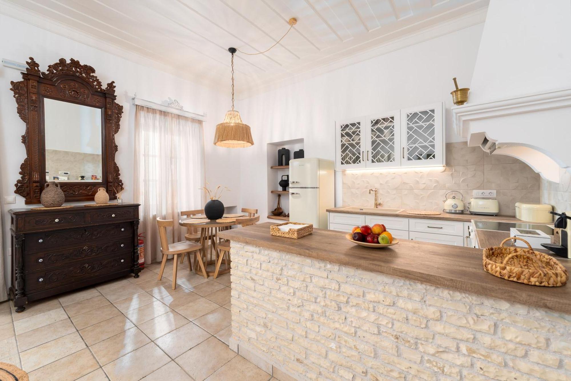 Villa Antonis Chalki Town Extérieur photo
