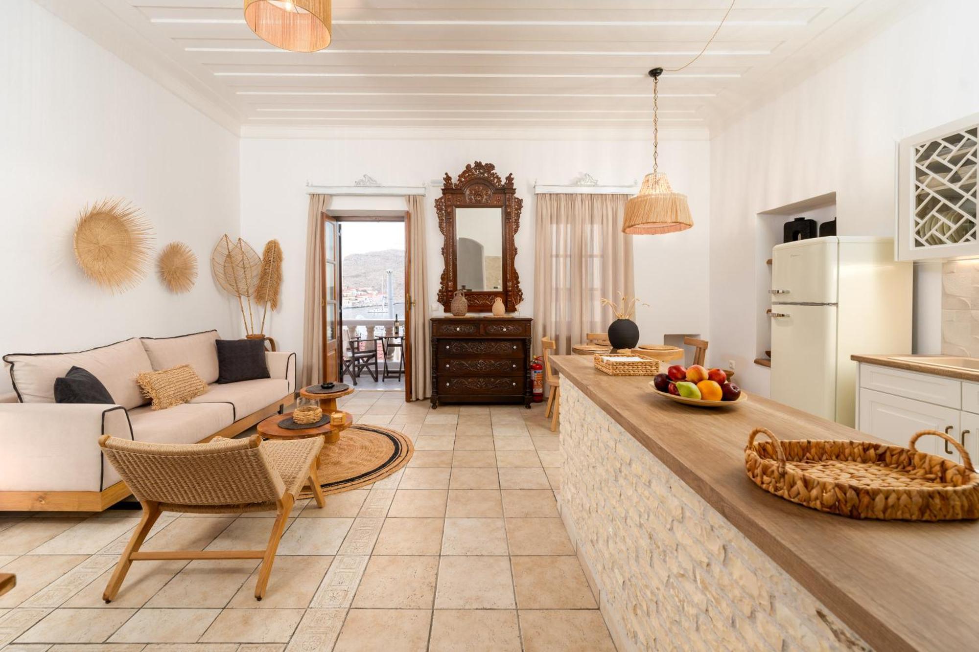 Villa Antonis Chalki Town Extérieur photo