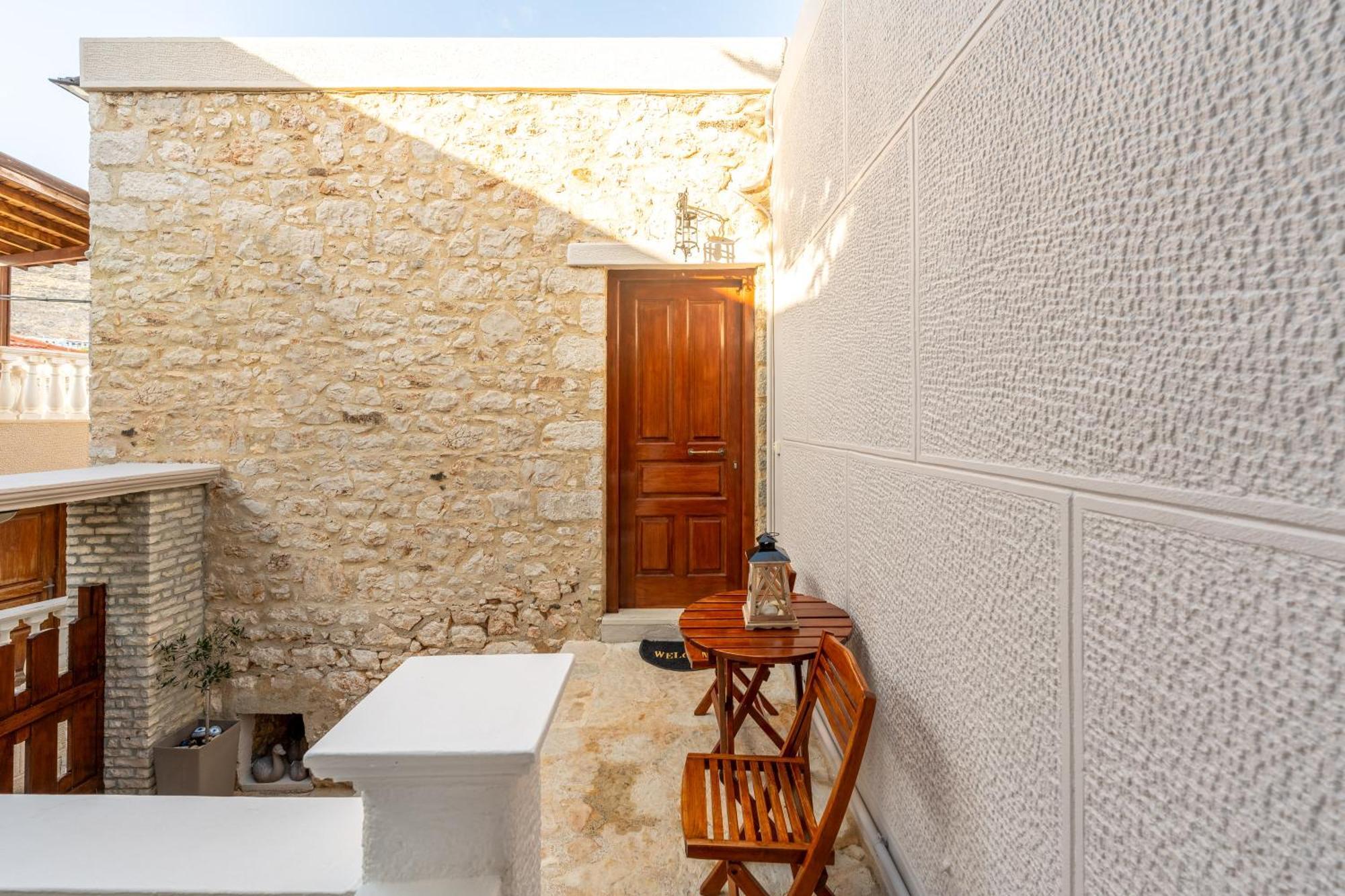 Villa Antonis Chalki Town Extérieur photo